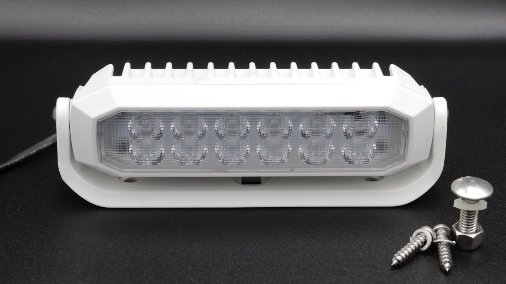 Aqua Nav Hawk Eye Whats in the box_1.JPG